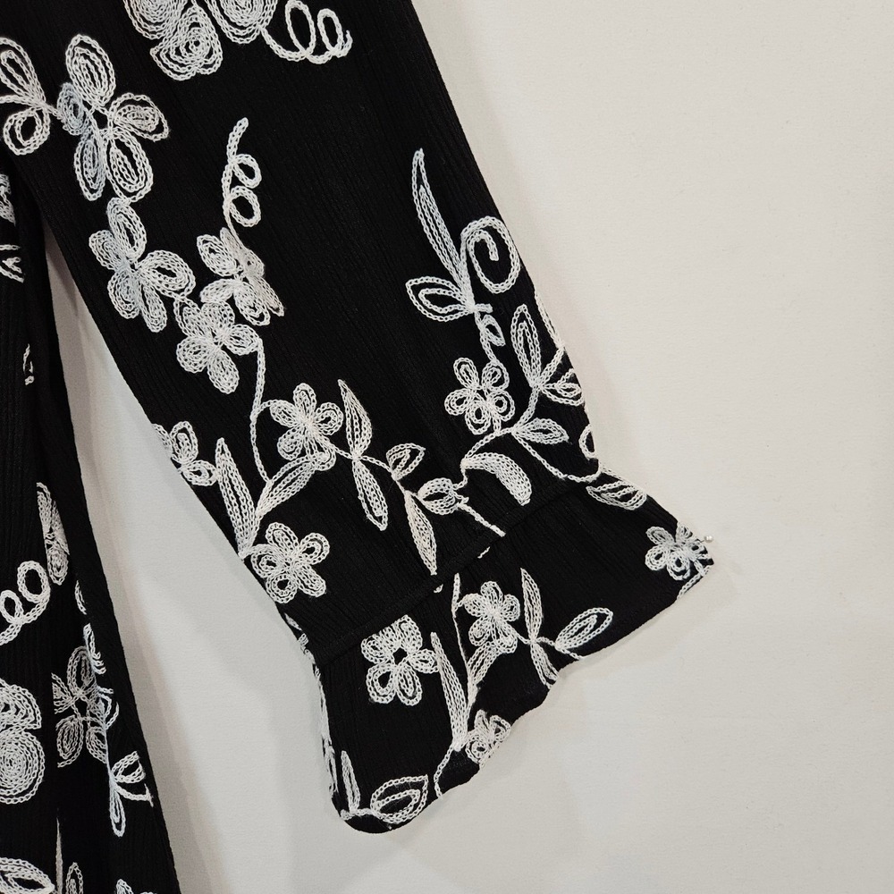 Womens Black Floral Boho Embroidered Peasant Tunic Top Asymmetrical Hem 2XL - Picture 5 of 12